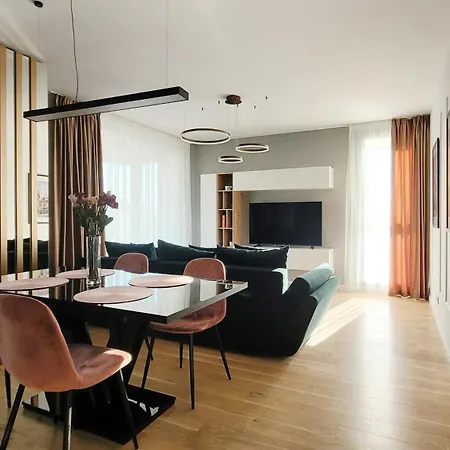 Citylights View Apartment *